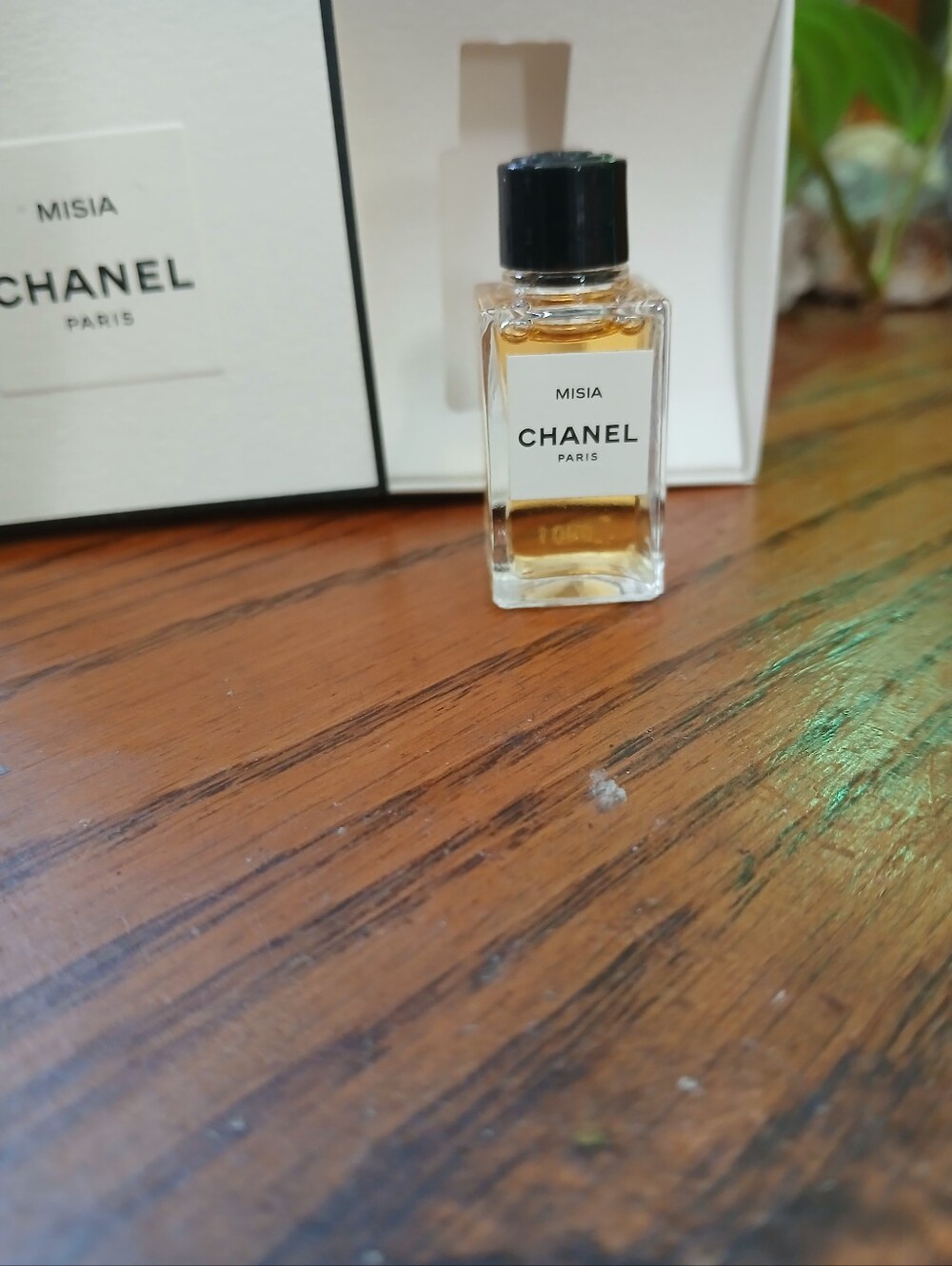 Chanel Misia Les Exclusifs Line RARE And Collectible Sample 4ml Luxe Bridal - Picture 7 of 8
